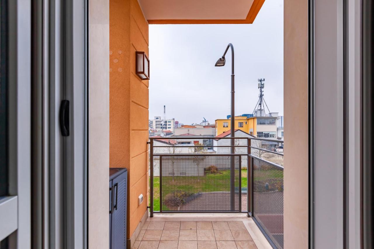 Milano Balcony Apt Lejlighed Eksteriør billede